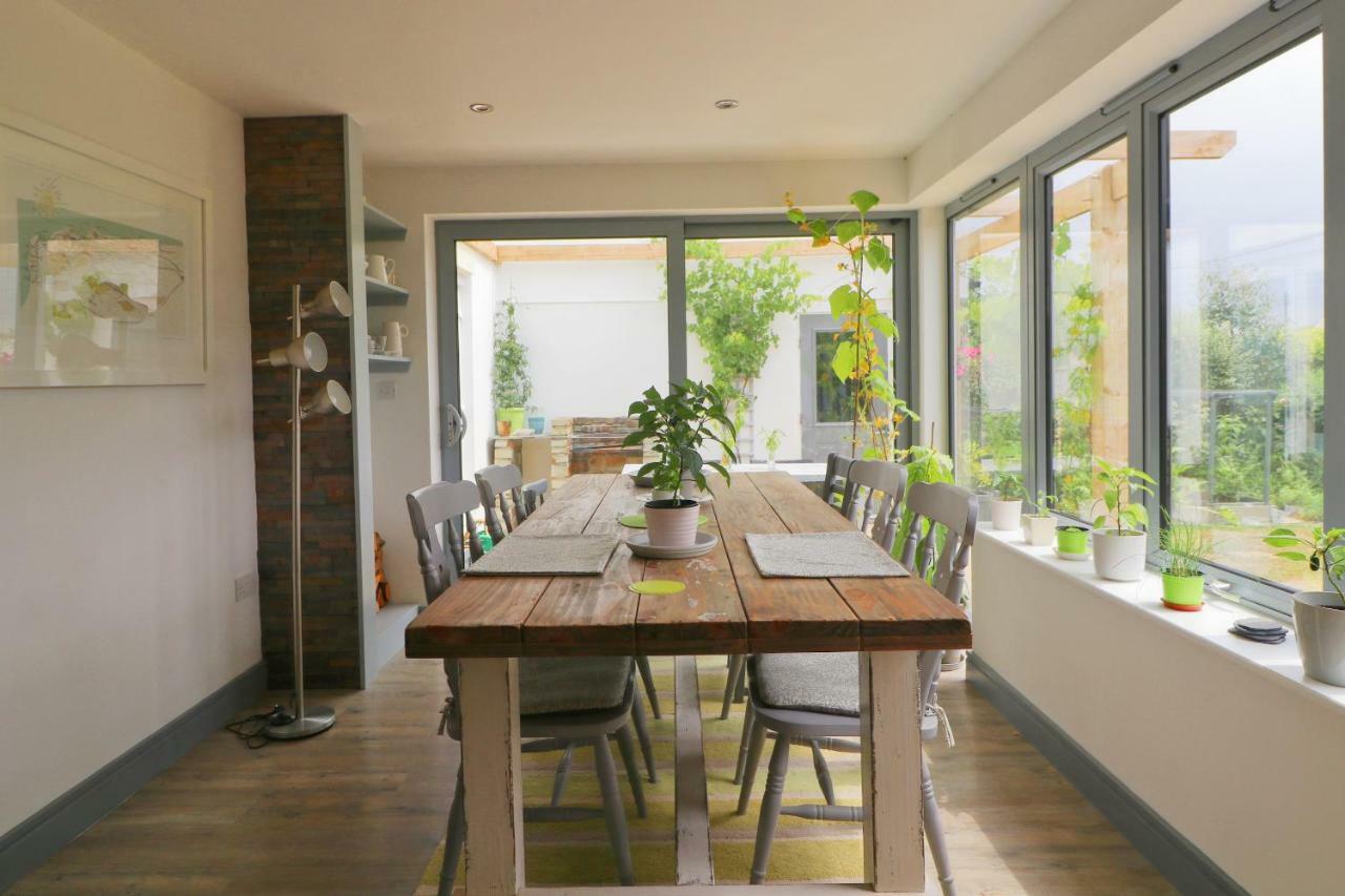 Modern Holiday Home Central St Merryn Экстерьер фото